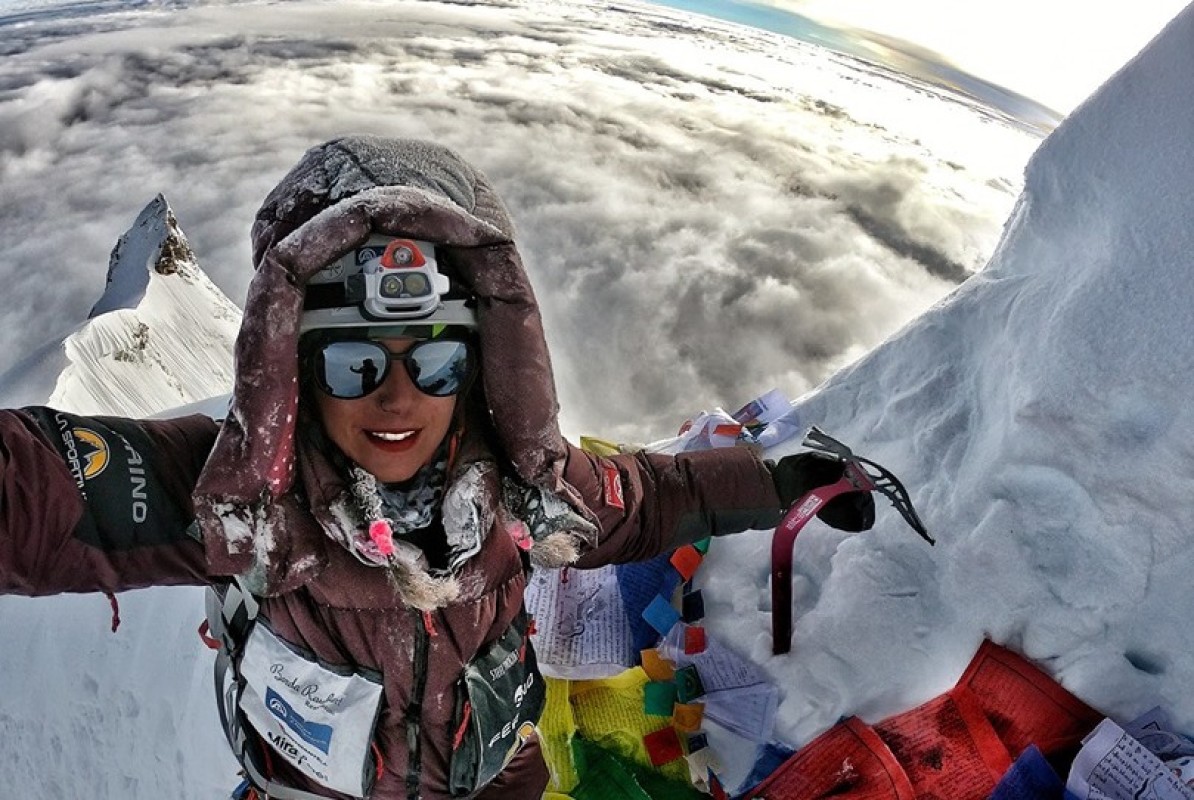 STEFI TROGUET, ON THE TOP OF MANASLU, HER SECOND EIGHT-THOUSAND-fr