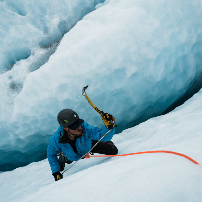 Alla scoperta del ghiaccio Islandese con Steven Castellan Bronson - es