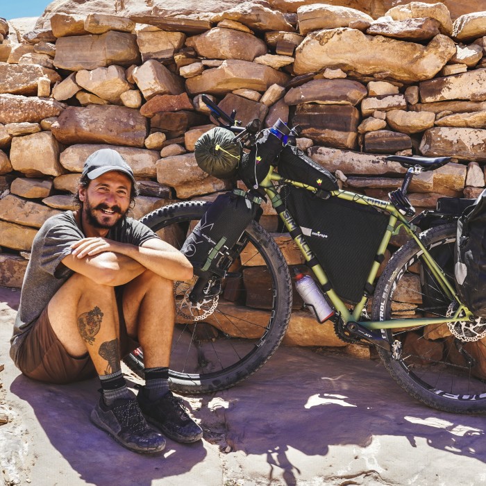 Antonio Di Guida, un nomade su due ruote